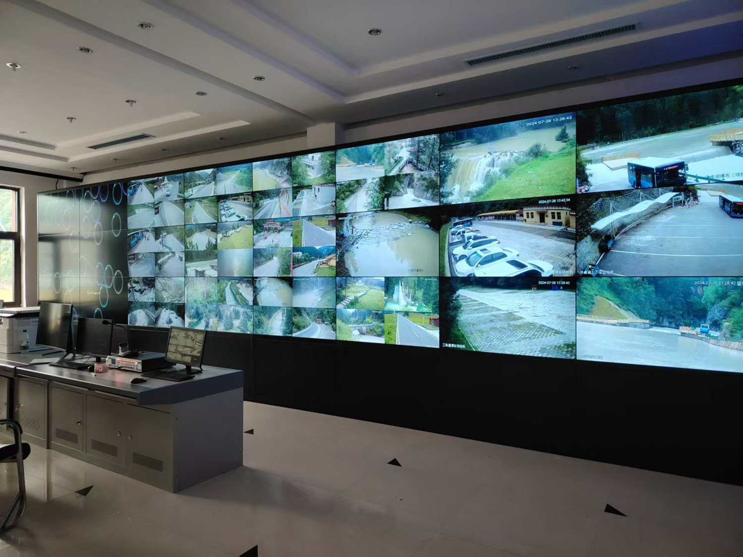 ^(q)O(jin)A(y)ϵy(tng)